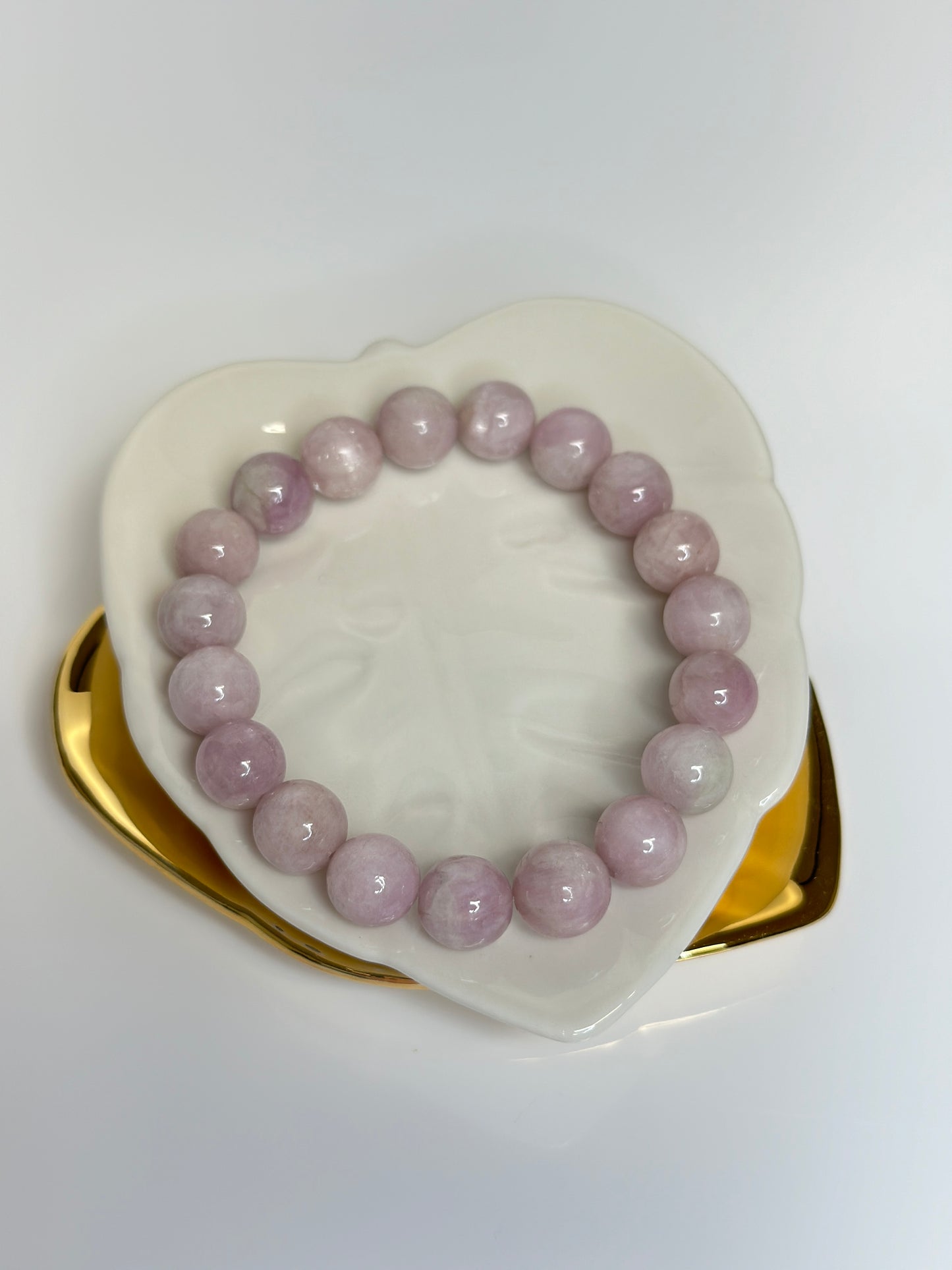 10mm Natural Lavender Kunzite Bracelet