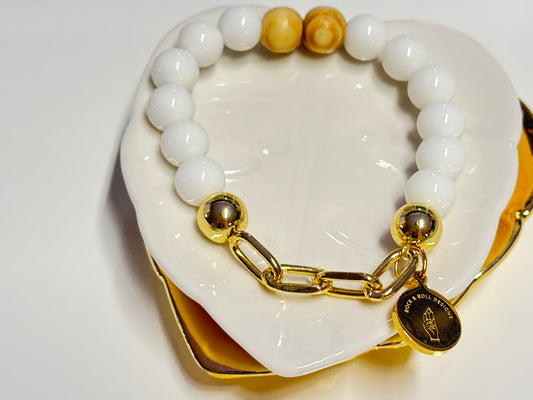 White Jade Diffuser Bracelet with Gold Chunk Chain